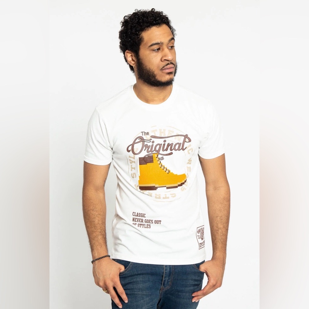 Victorious Men's Casual Timberland Boot Pixel 3D Design T-Shirt